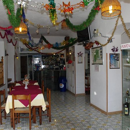 Hotel Le Due Lanterne Aieta Esterno foto