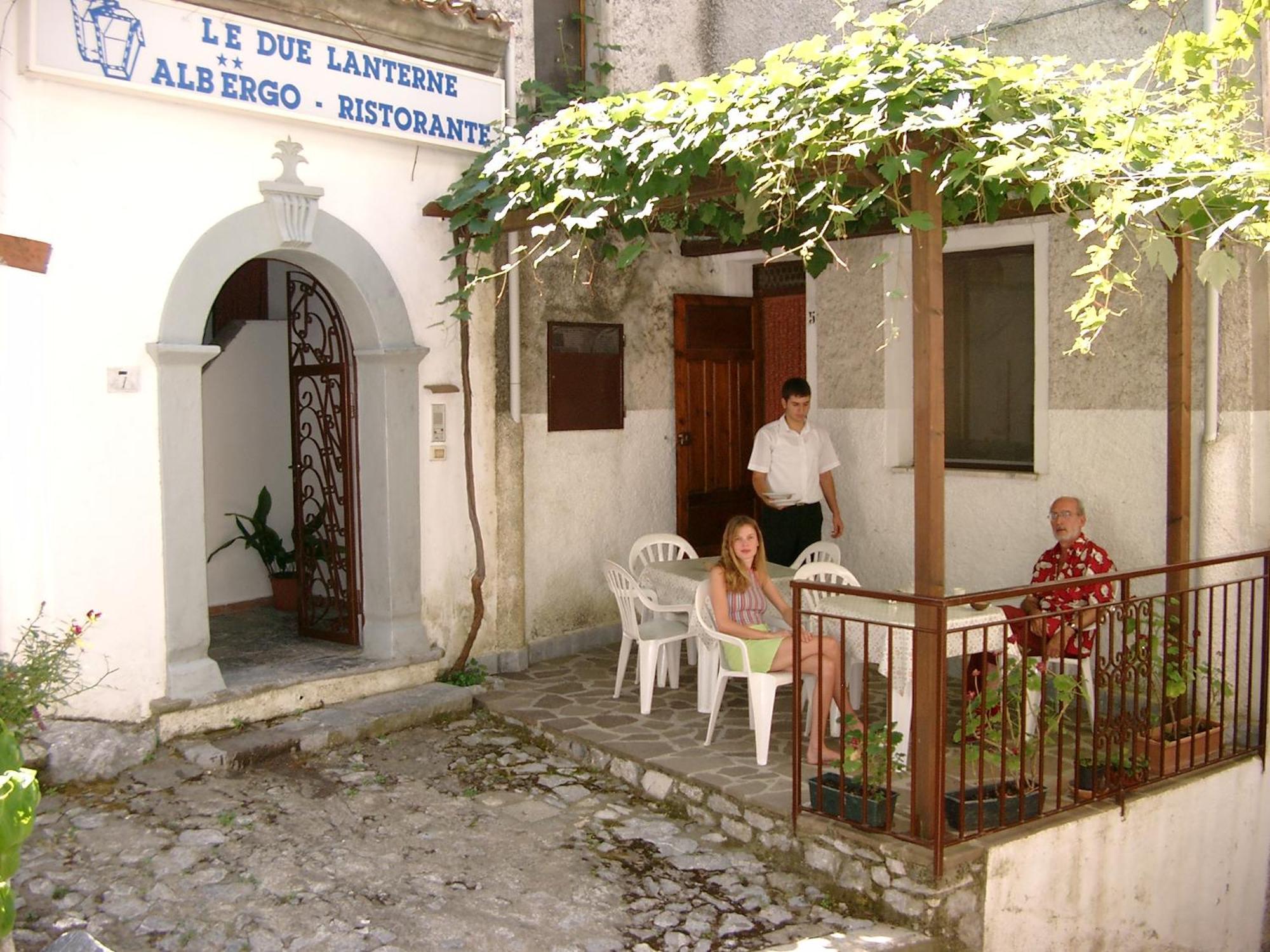 Hotel Le Due Lanterne Aieta Esterno foto